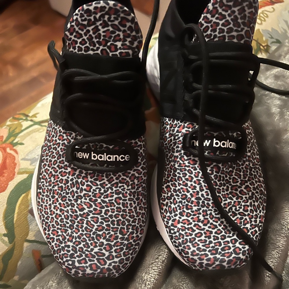 New Balance Fresh Foam Roav V1 Leopard Running Shoes Sneakers Size 38 US 7.5 NEW